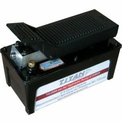 AME International Titan Air-Hydraulic Pump, 10,000 PSI, 2.5 Quart
