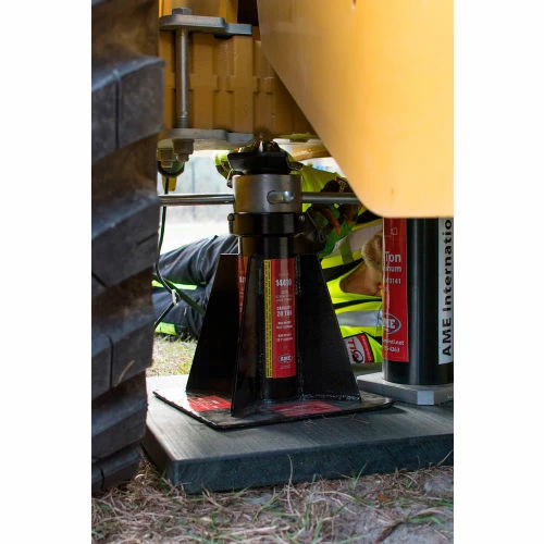 AME International AME 20 Ton Locking Jack Stand, Single Unit - 14410 4 AME International AME 20 Ton Locking Jack Stand, Single Unit - 14410 - Image 4